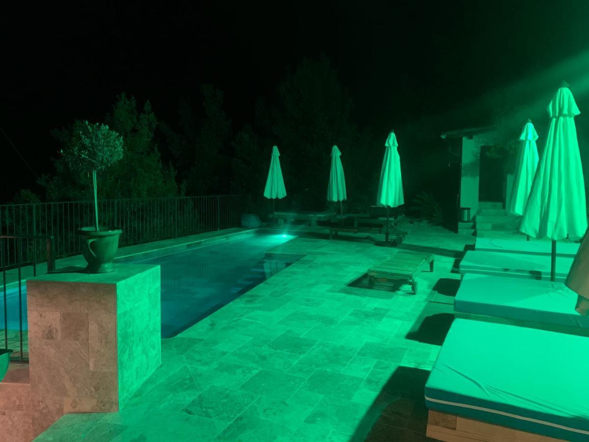 Mas Saint Laurent Les Salles-du-Gardon Екстериор снимка